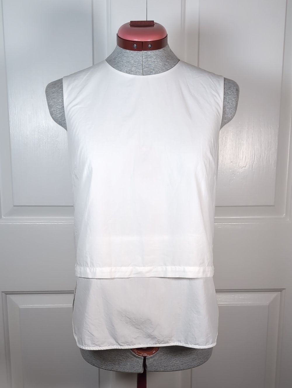 Theory Minimalist Sheltered Hodal Sleeveless Layered Top Modern Uniform Shirt